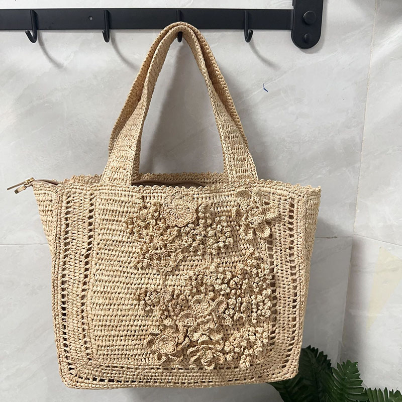 Interior Design Bali - Letnia torba typu tote z kwiatowym