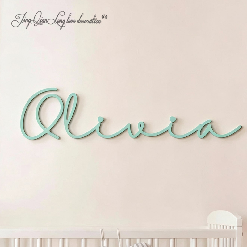 Drewniana tabliczka z imieniem – Interior Design Names recenzja i cena